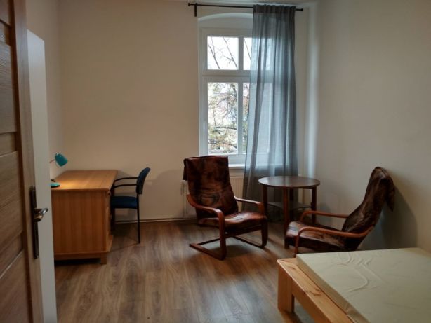 Mieszkanie 5-pokojowe Opole Śródmieście, ul. Grunwaldzka. Zdjęcie 4