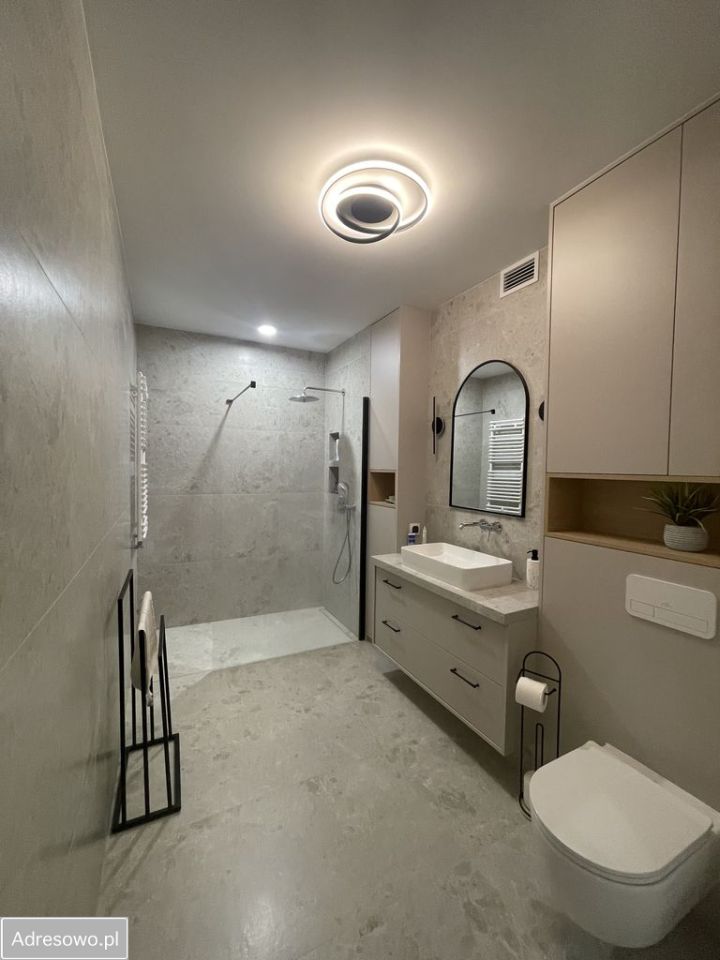 dom wolnostojący, 4 pokoje Józefów Centrum. Zdjęcie 11