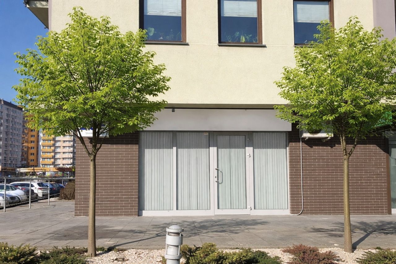 Lokal Kraków Prądnik Czerwony, ul. ks. Józefa Meiera. Zdjęcie 10