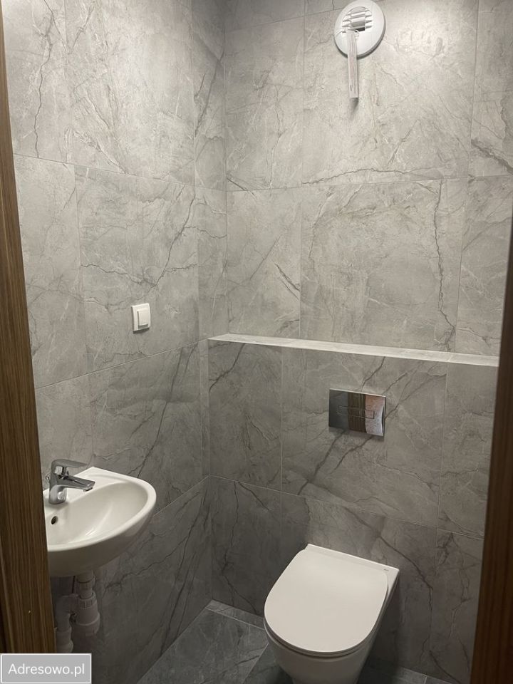 Mieszkanie 4-pokojowe Wrocław Śródmieście. Zdjęcie 2