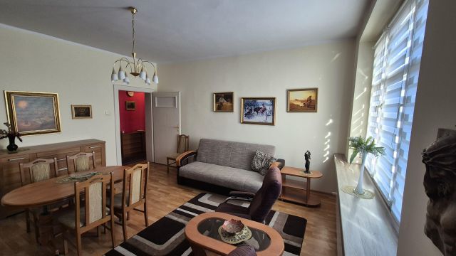 Mieszkanie 3-pokojowe Bytom Śródmieście, ul. Karola Miarki. Zdjęcie 1