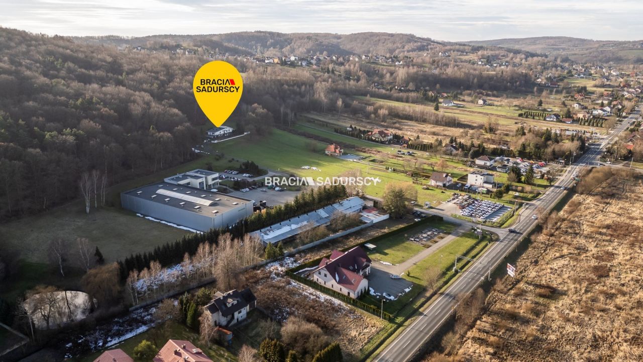 dom wolnostojący, 8 pokoi Zabierzów, ul. Krakowska. Zdjęcie 5