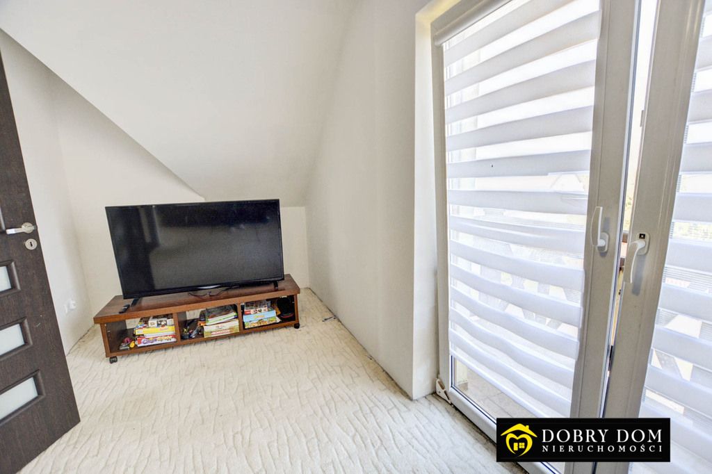 dom wolnostojący, 4 pokoje Ogrodniczki. Zdjęcie 14