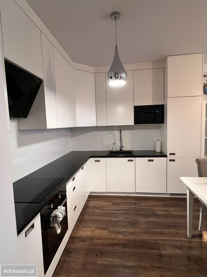 Mieszkanie 2-pokojowe Warszawa Wilanów. Zdjęcie 2