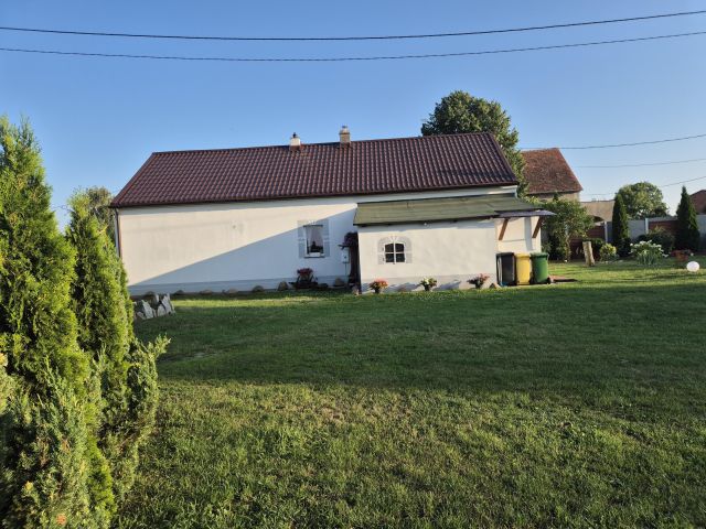 dom wolnostojący, 3 pokoje Rudna Wielka. Zdjęcie 1