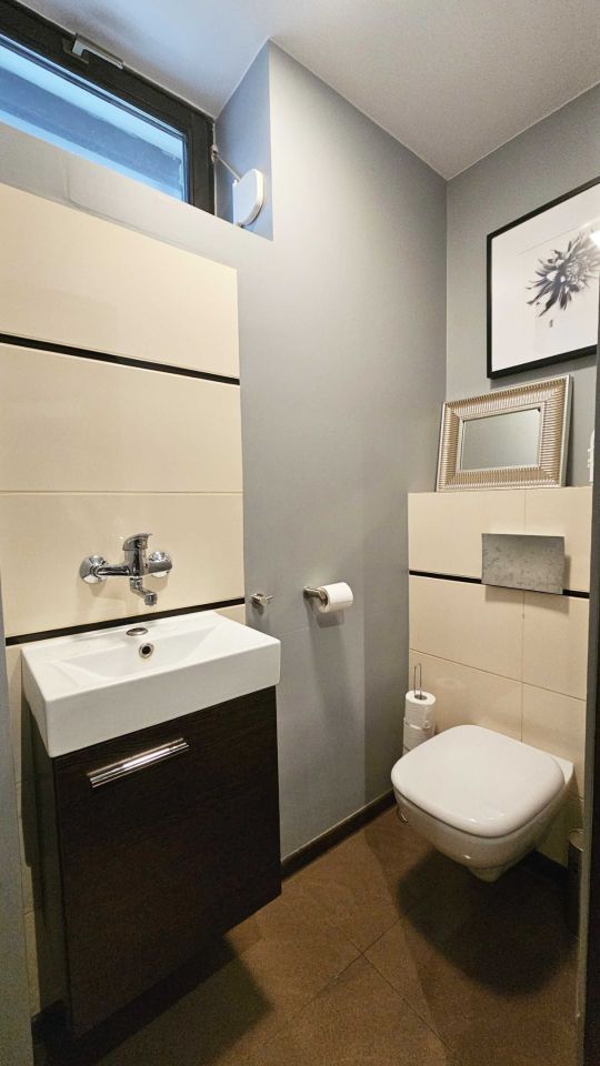 Mieszkanie 4-pokojowe Skierniewice, ul. mjr. Henryka Sucharskiego. Zdjęcie 3