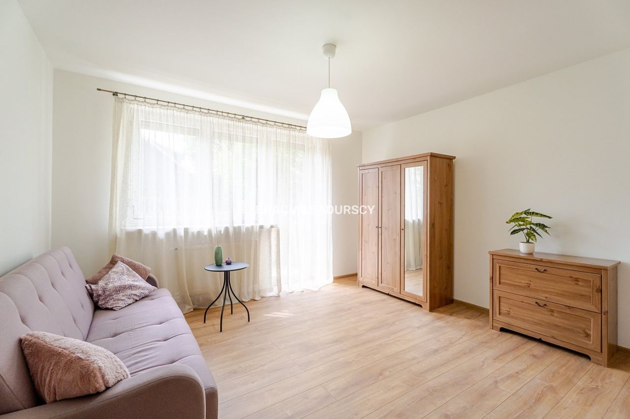 Mieszkanie 3-pokojowe Kraków Prądnik Czerwony, ul. Jezuitów. Zdjęcie 1