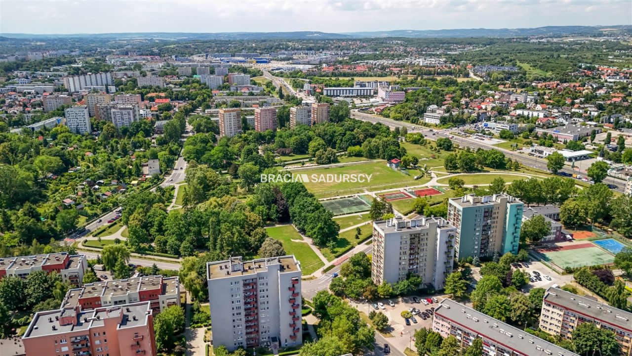 Mieszkanie 4-pokojowe Kraków Krowodrza, ul. Krowoderskich Zuchów. Zdjęcie 32