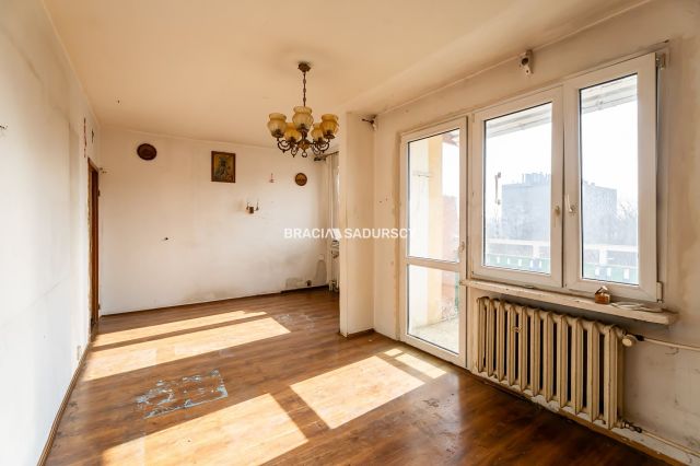 Mieszkanie 3-pokojowe Kraków Mistrzejowice, os. Kombatantów. Zdjęcie 1