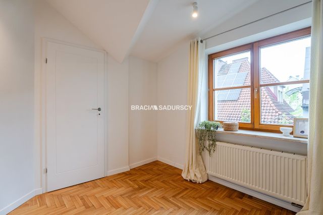 Mieszkanie 3-pokojowe Kraków Zwierzyniec, ul. Królowej Jadwigi. Zdjęcie 25