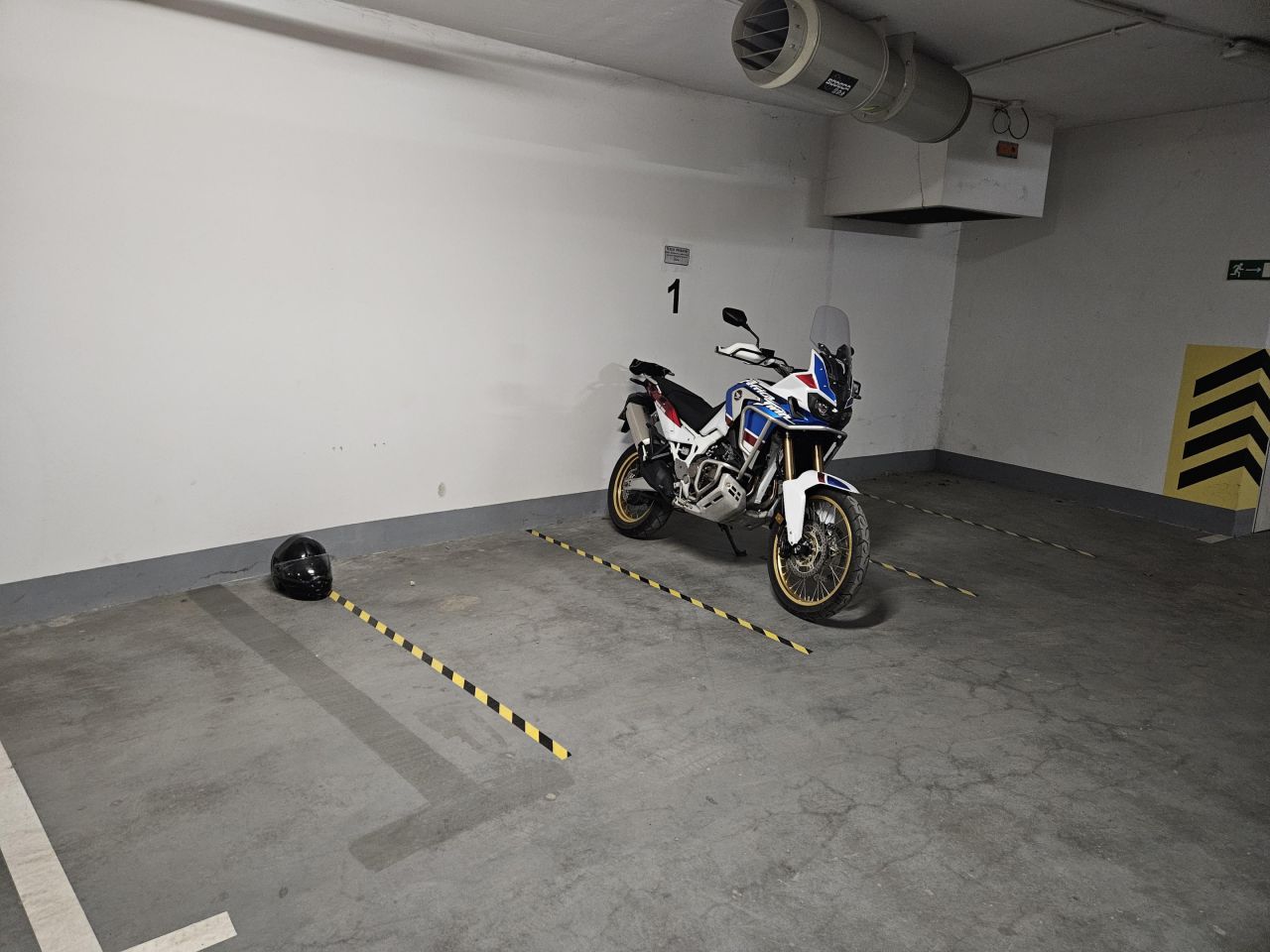 Garaż/miejsce parkingowe Kraków Ruczaj, ul. Lubostroń. Zdjęcie 4