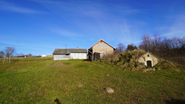 dom wolnostojący, 2 pokoje Ciężkowice. Zdjęcie 3