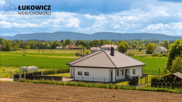 dom wolnostojący, 4 pokoje Kaniów. Zdjęcie 2