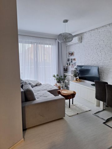 Mieszkanie 2-pokojowe Warszawa Nowodwory, ul. Oczary. Zdjęcie 1