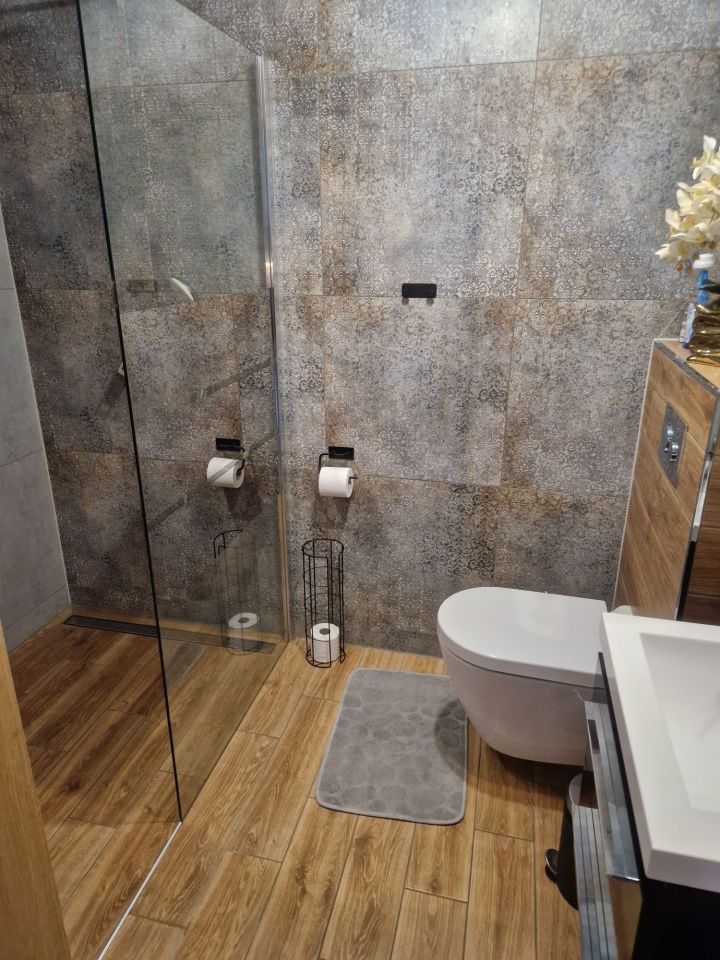 dom wolnostojący, 5 pokoi Koszalin Kretomino. Zdjęcie 4