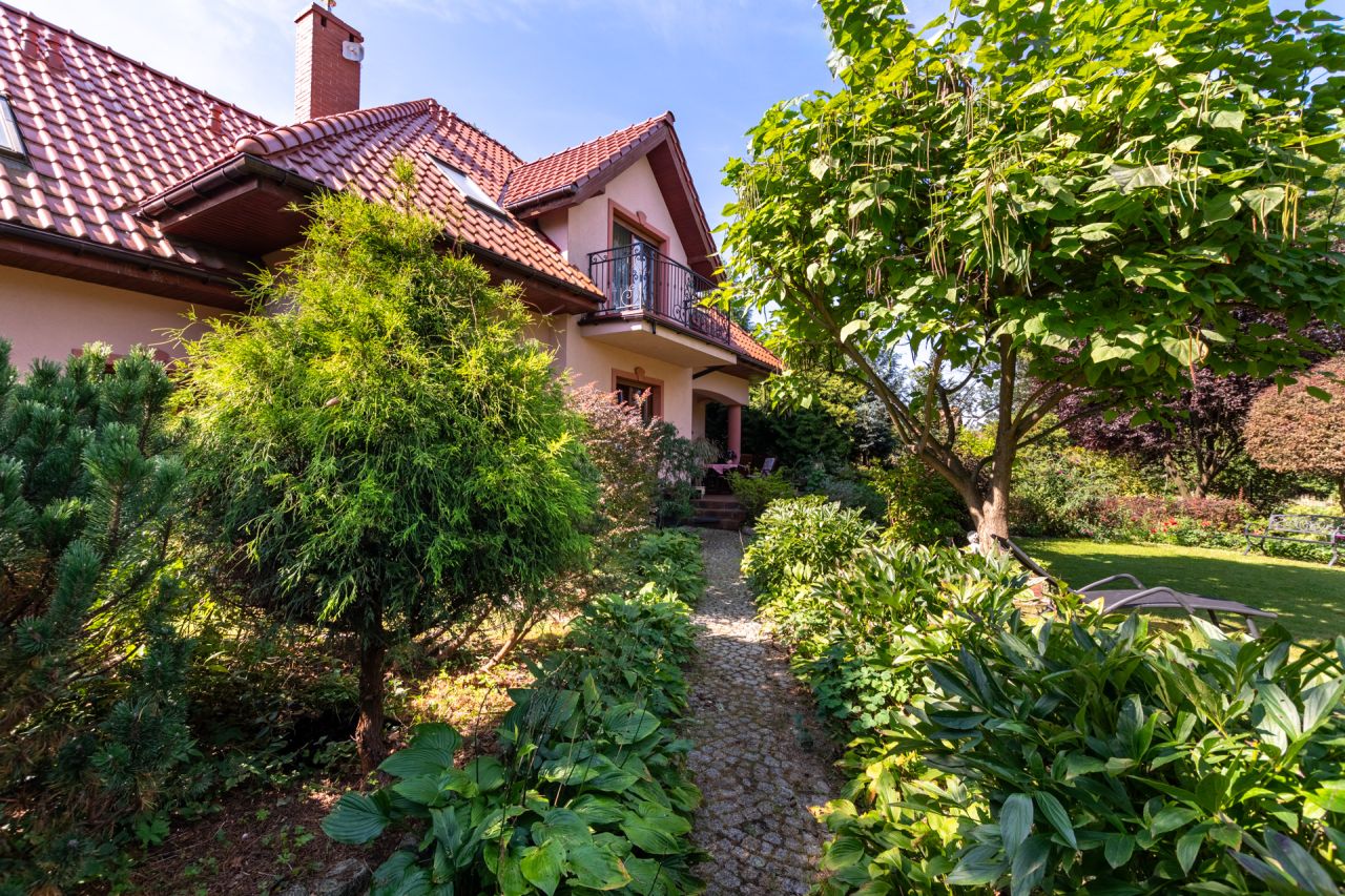 dom wolnostojący, 6 pokoi Rogów Sobócki, ul. Młynarska. Zdjęcie 4