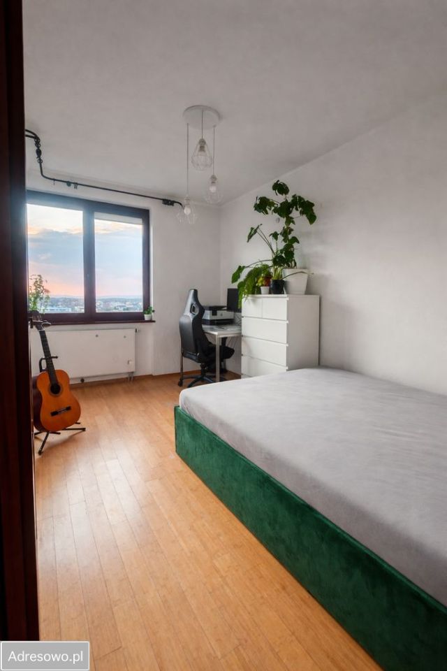 Mieszkanie 3-pokojowe Kraków Ruczaj, ul. prof. Michała Bobrzyńskiego. Zdjęcie 12