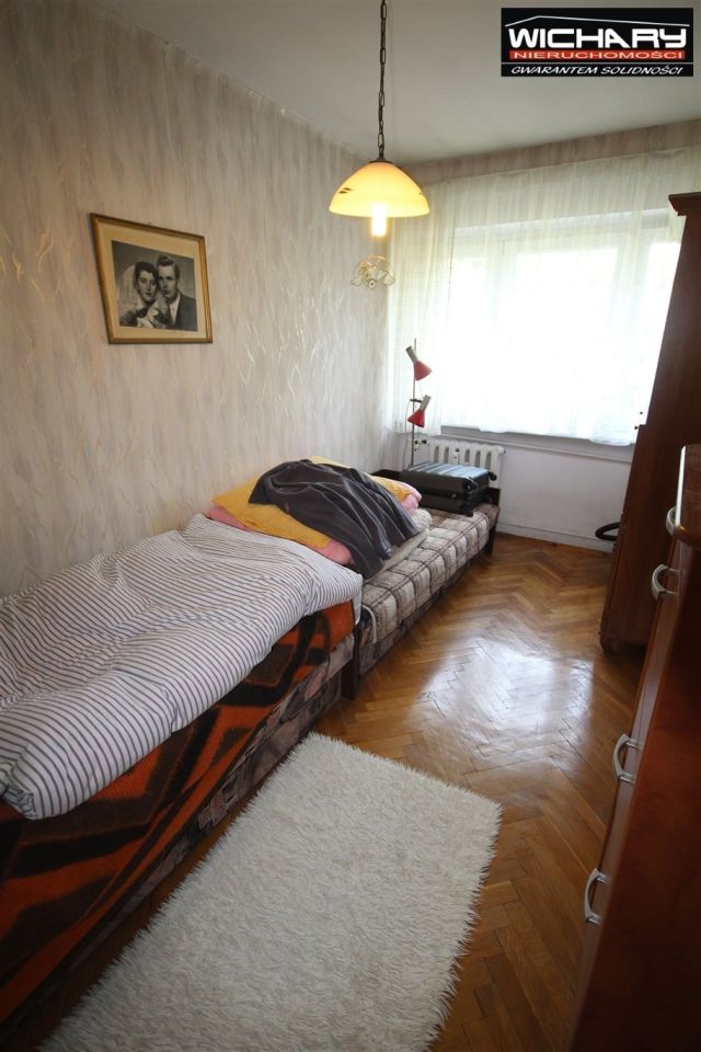 Mieszkanie 3-pokojowe Chorzów, ul. Marii Konopnickiej. Zdjęcie 4