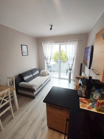 Mieszkanie 3-pokojowe Brzeg, ul. Wolności. Zdjęcie 1