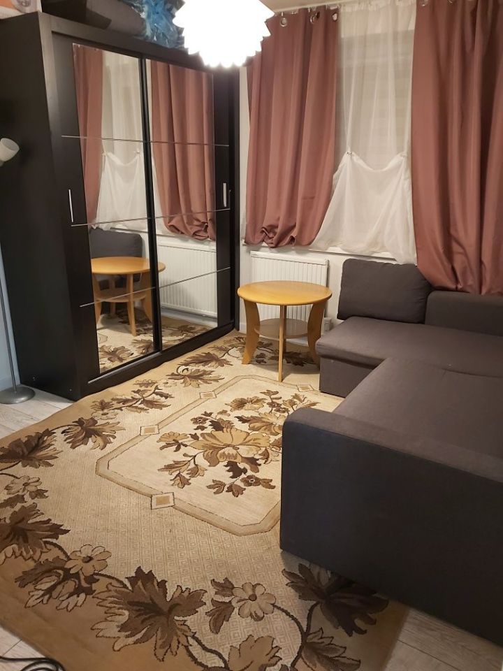 Mieszkanie 1-pokojowe Konstancin-Jeziorna, pl. Zgody. Zdjęcie 1