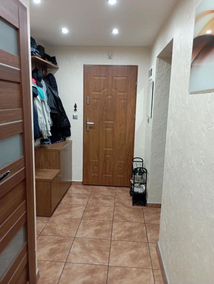 Mieszkanie 4-pokojowe Łomno. Zdjęcie 6