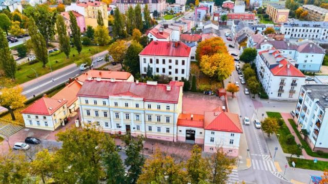 Lokal Łomża, pl. Pocztowy. Zdjęcie 1