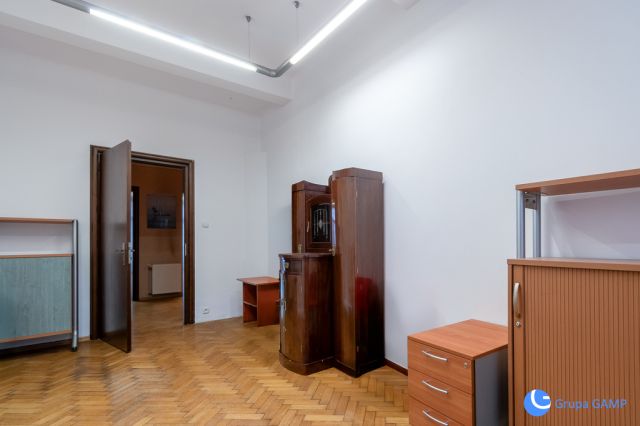 Biuro Kraków, ul. Długa. Zdjęcie 15