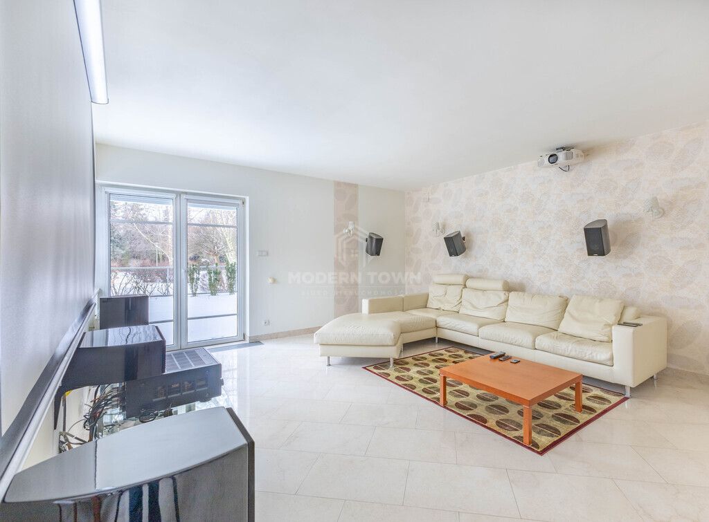 dom szeregowy, 5 pokoi Bielawa, ul. Warszawska. Zdjęcie 4