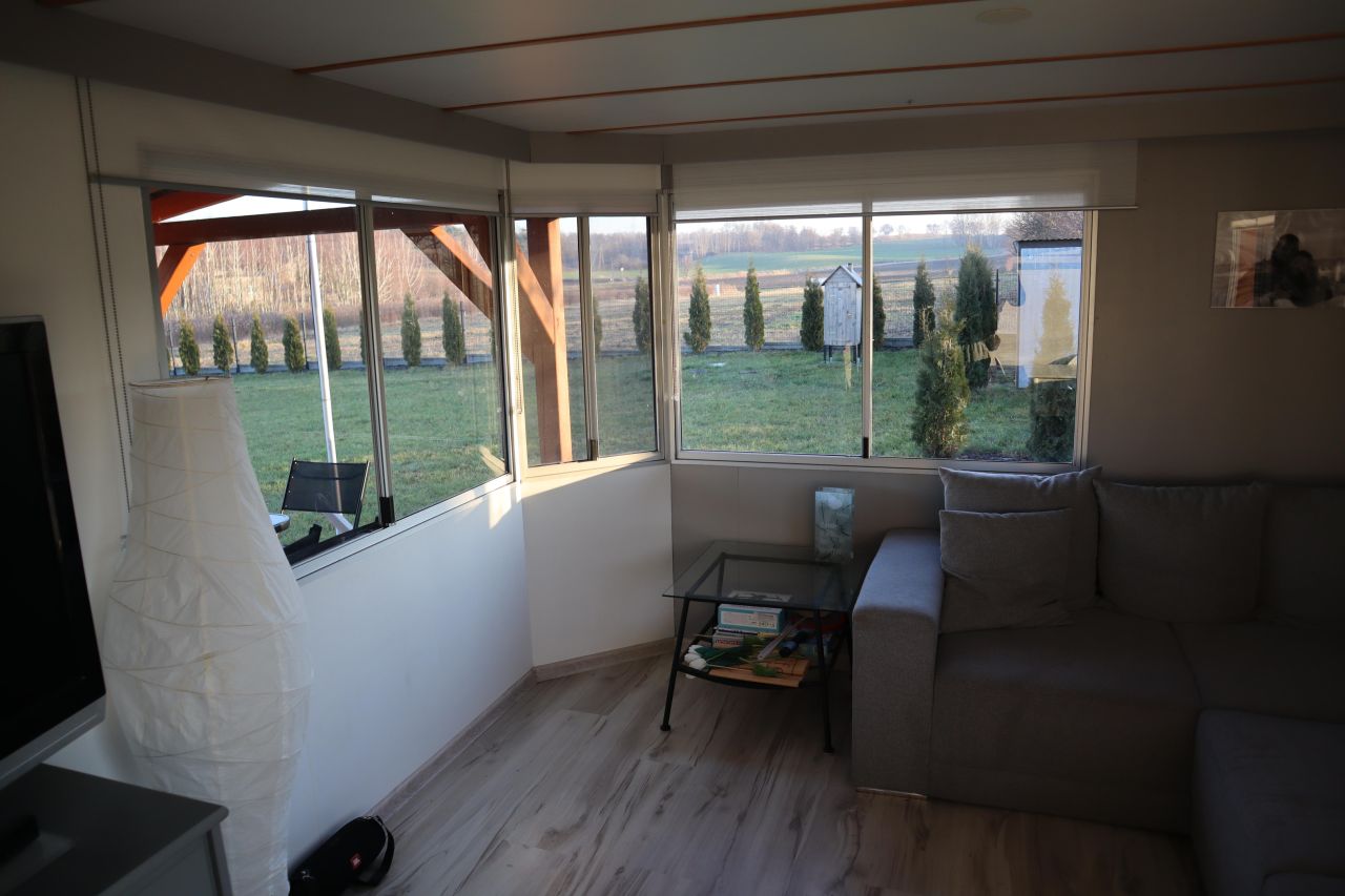 inny, 3 pokoje Józefów. Zdjęcie 9