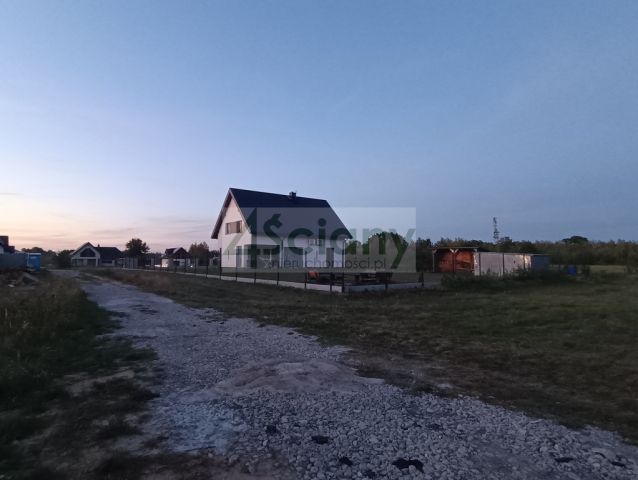 dom wolnostojący, 5 pokoi Krubin. Zdjęcie 12