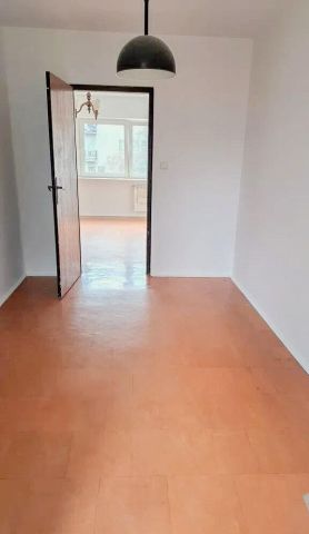 Mieszkanie 3-pokojowe Warszawa Włochy, al. Dwudziestolatków. Zdjęcie 7