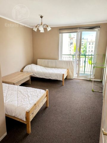 Mieszkanie 3-pokojowe Wrocław Krzyki, ul. Komuny Paryskiej. Zdjęcie 1