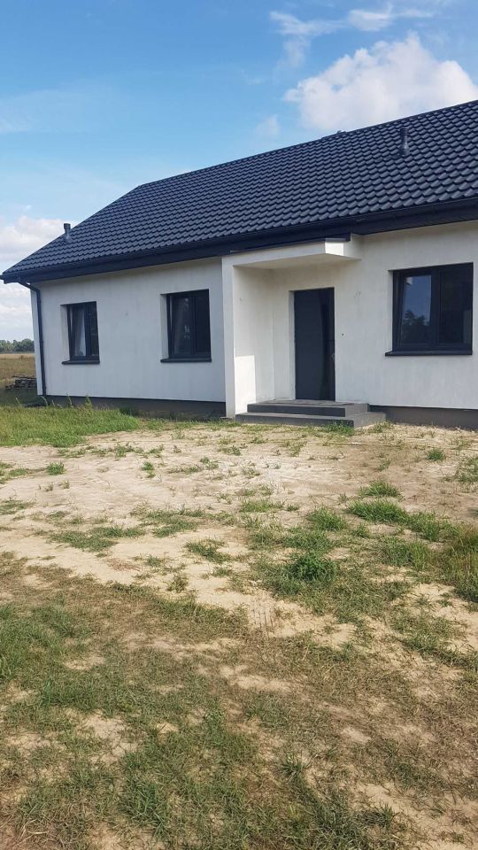 dom wolnostojący Zielenie. Zdjęcie 2