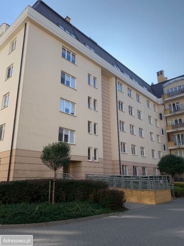 Mieszkanie 3-pokojowe Warszawa Kabaty, ul. Kazimierza Jeżewskiego. Zdjęcie 1