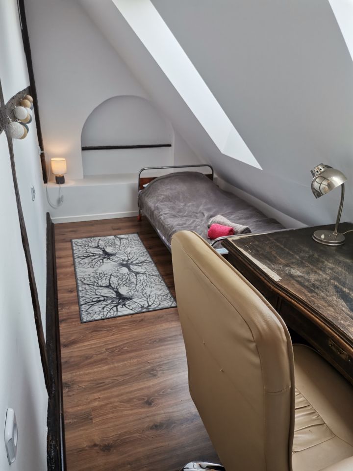 Mieszkanie 3-pokojowe Dzierżoniów, ul. Ząbkowicka. Zdjęcie 3