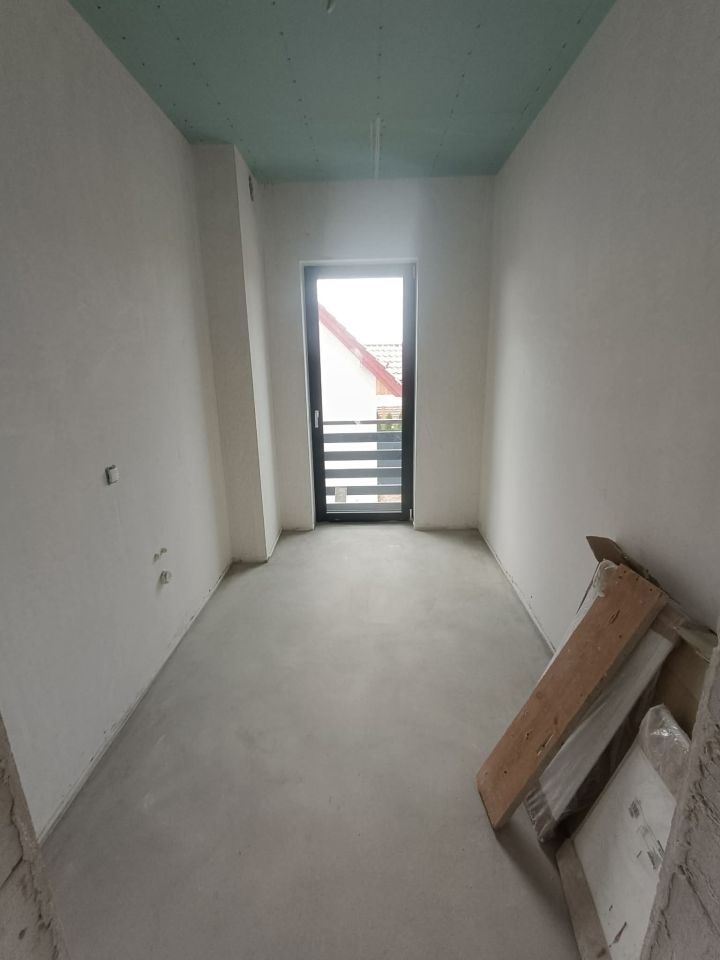 dom wolnostojący, 3 pokoje Radomice Lipa, ul. Główna. Zdjęcie 20
