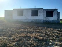 bliźniak, 6 pokoi Praslity. Zdjęcie 4