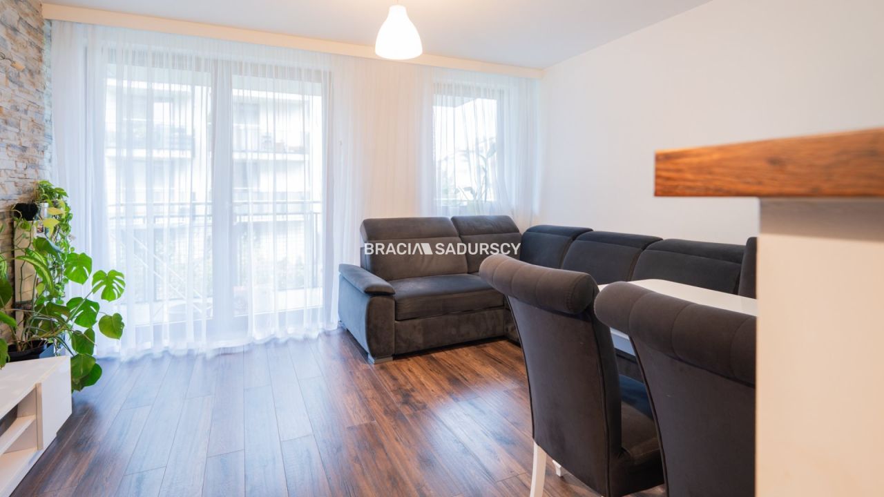 Mieszkanie 3-pokojowe Kraków Bieżanów, ul. Henryka i Karola Czeczów. Zdjęcie 5