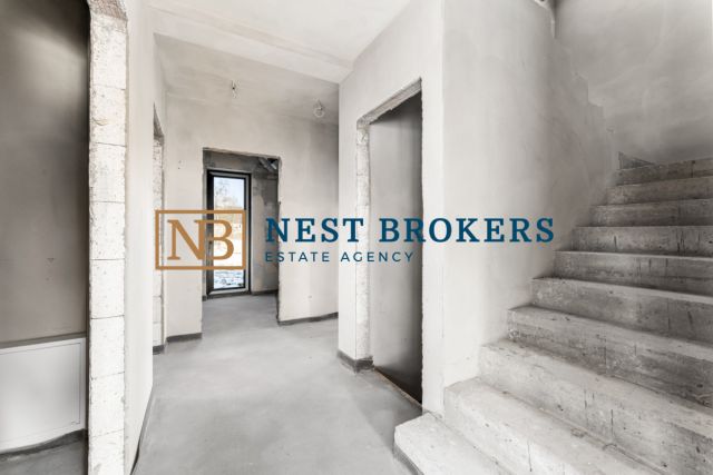 dom wolnostojący, 7 pokoi Biskupice. Zdjęcie 9