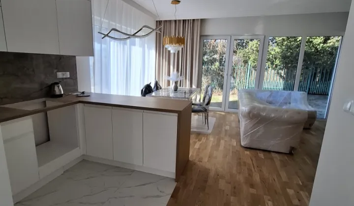 dom wolnostojący, 4 pokoje Warszawa Rembertów, ul. Chełmżyńska