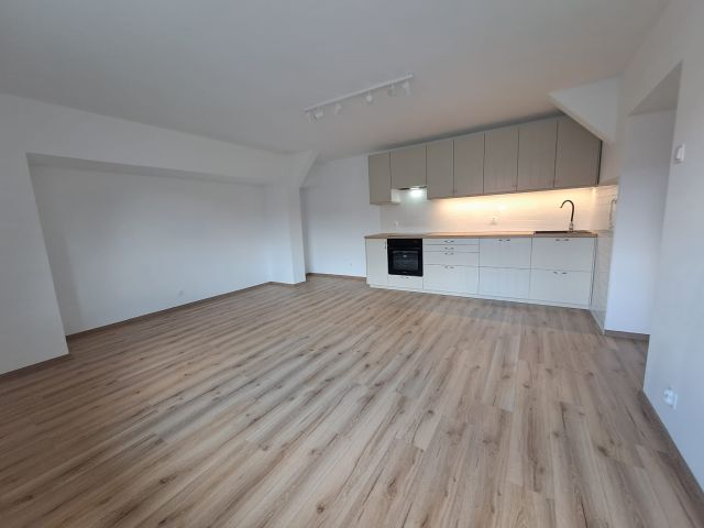 Mieszkanie 3-pokojowe Mysłowice Centrum, ul. Górnicza. Zdjęcie 1