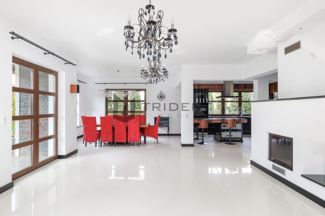 dom wolnostojący, 6 pokoi Warszawa Wesoła. Zdjęcie 2