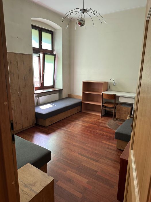 Mieszkanie 4-pokojowe Kalisz, ul. Główny Rynek. Zdjęcie 8