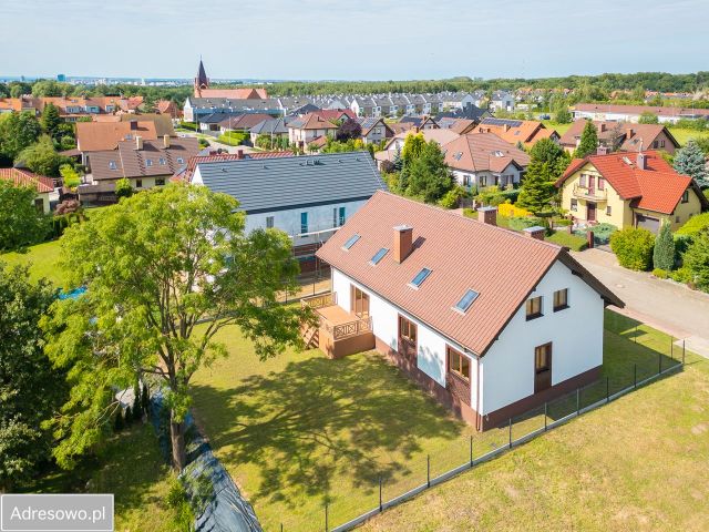 dom wolnostojący, 6 pokoi Szczecin Bukowo, ul. Dyngusowa. Zdjęcie 1