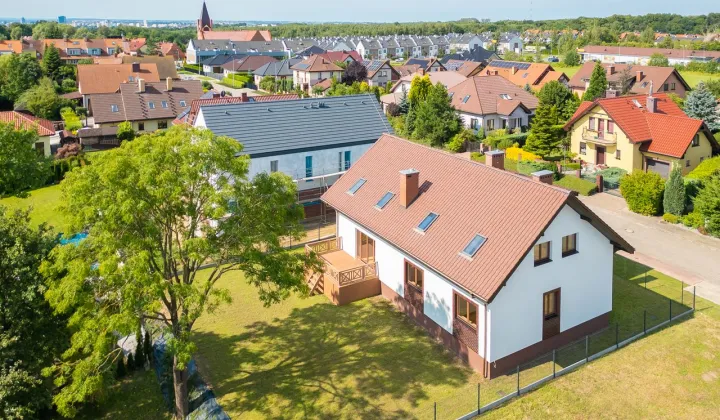 dom wolnostojący, 6 pokoi Szczecin Bukowo, ul. Dyngusowa