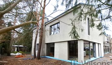 dom wolnostojący, 5 pokoi Łomianki, ul. Leśna