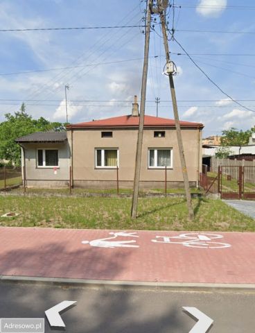 dom wolnostojący, 3 pokoje Tomaszów Mazowiecki. Zdjęcie 1