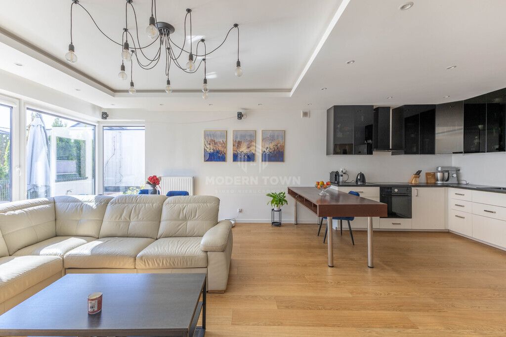 dom szeregowy, 5 pokoi Zgorzała. Zdjęcie 3