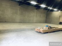 Hala/magazyn Grzybów Nowy Grzybów. Zdjęcie 3