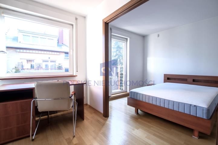 Mieszkanie 3-pokojowe Wrocław Krzyki, ul. Obrońców Poczty Gdańskiej. Zdjęcie 11